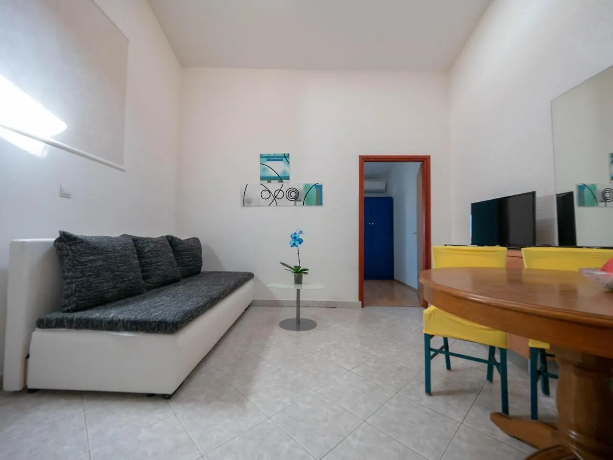 Cozy Apartment With Breakfast On Request 1 Pola